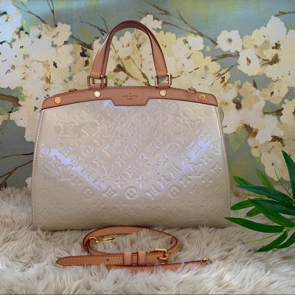 LOUIS VUITTON, 100% Authentic, ‘Brea’ GM Bag - Picture 1 of 8